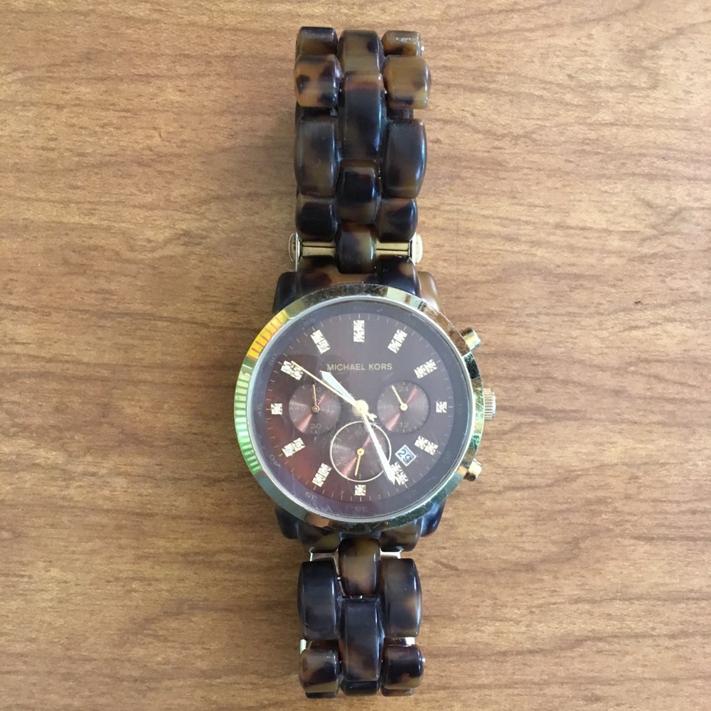 Michael Kors tortoiseshell watch